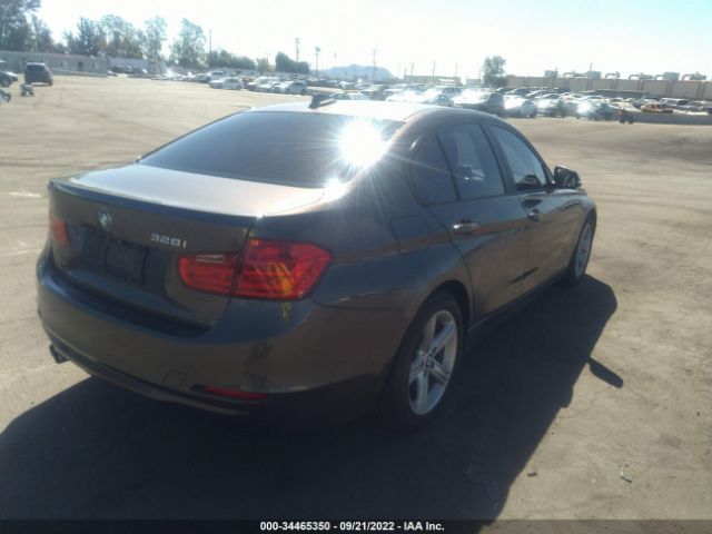 Photo 3 VIN: WBA3C1C53DF444166 - BMW 3 SERIES 