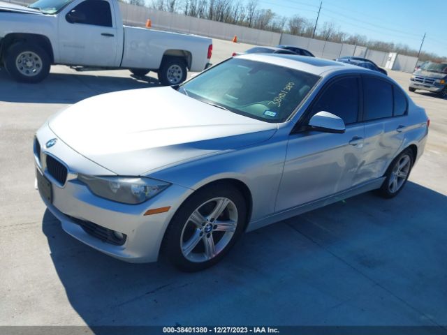 Photo 1 VIN: WBA3C1C53DK104989 - BMW 328I 