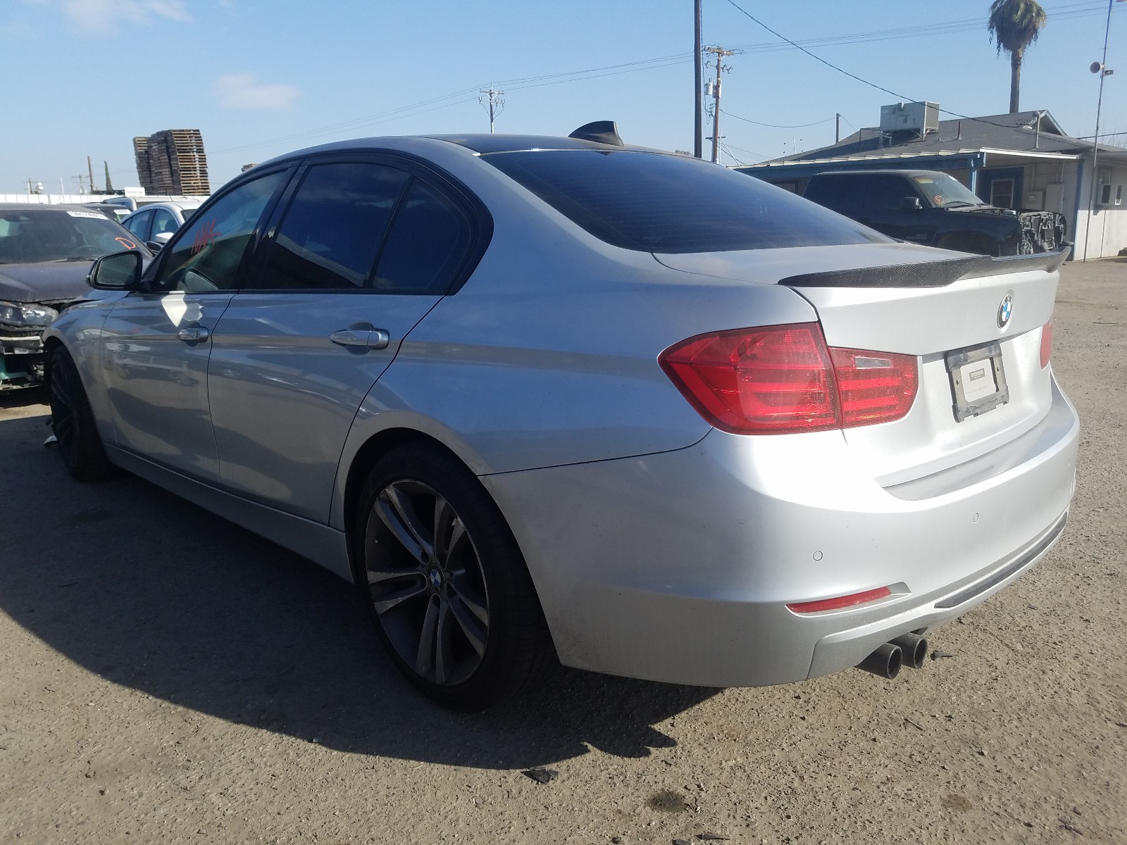 Photo 2 VIN: WBA3C1C53EK105321 - BMW 328 I SULE 