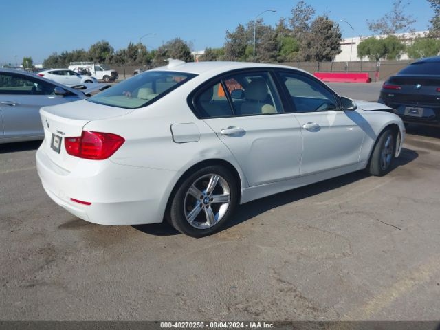 Photo 3 VIN: WBA3C1C53FK120421 - BMW 328I 