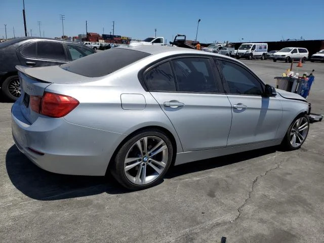 Photo 2 VIN: WBA3C1C54DF439865 - BMW 328 I SULE 