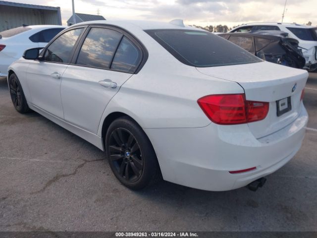 Photo 2 VIN: WBA3C1C54EK105926 - BMW 328I 