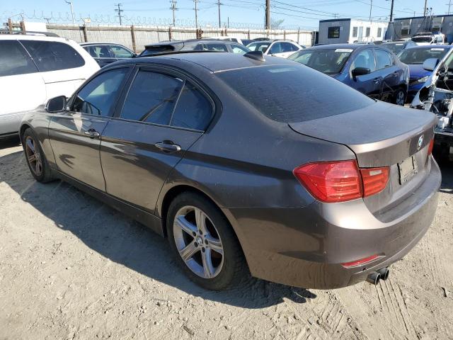 Photo 1 VIN: WBA3C1C55CA696948 - BMW 3 SERIES 