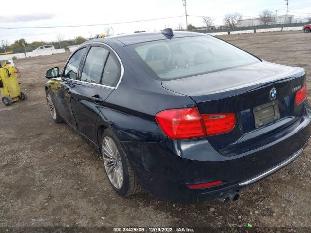 Photo 2 VIN: WBA3C1C55CF431191 - BMW 328I 