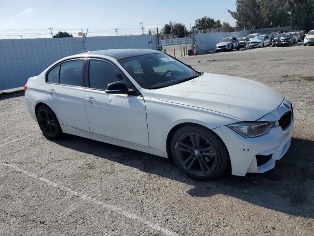 Photo 3 VIN: WBA3C1C55CF431885 - BMW 3 SERIES 