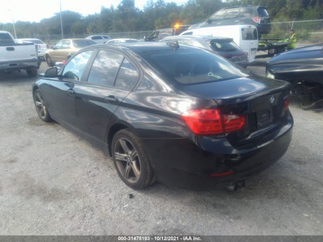 Photo 2 VIN: WBA3C1C55DF438269 - BMW 3 