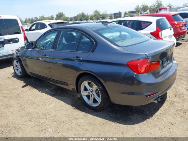 Photo 2 VIN: WBA3C1C55FK122221 - BMW 328I 