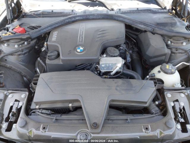 Photo 9 VIN: WBA3C1C55FK122221 - BMW 328I 