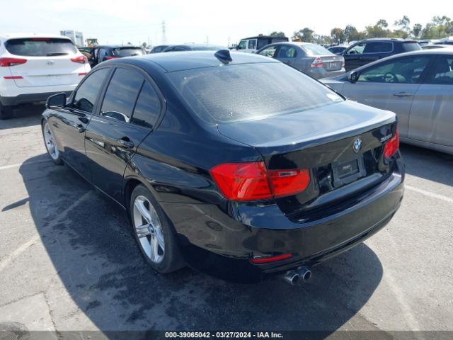 Photo 2 VIN: WBA3C1C55FK123711 - BMW 328I 