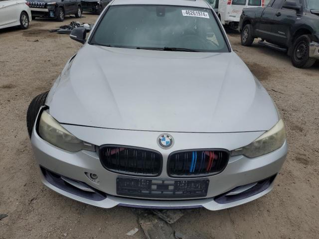 Photo 10 VIN: WBA3C1C56CF432785 - BMW 3 SERIES 