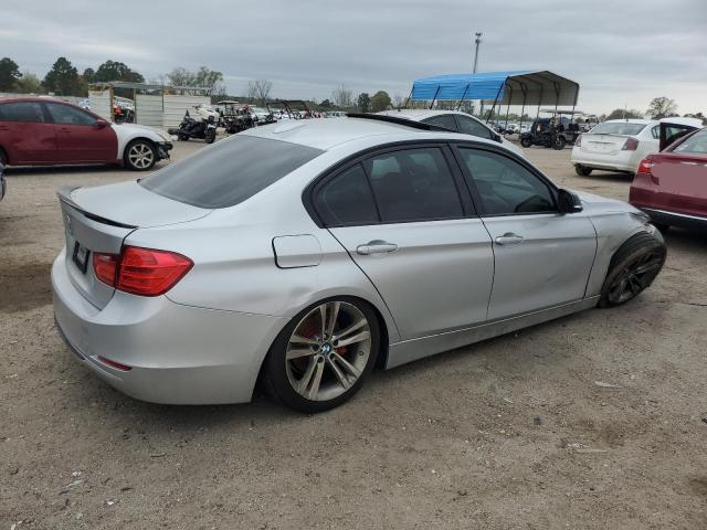 Photo 2 VIN: WBA3C1C56CF432785 - BMW 3 SERIES 