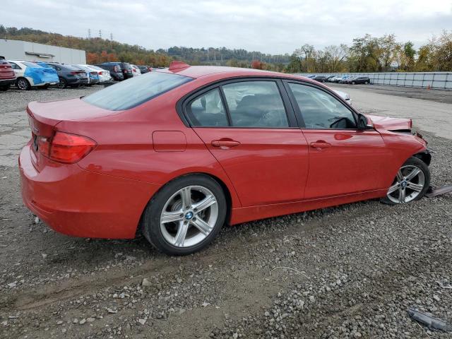 Photo 2 VIN: WBA3C1C56DF435087 - BMW 3 SERIES 