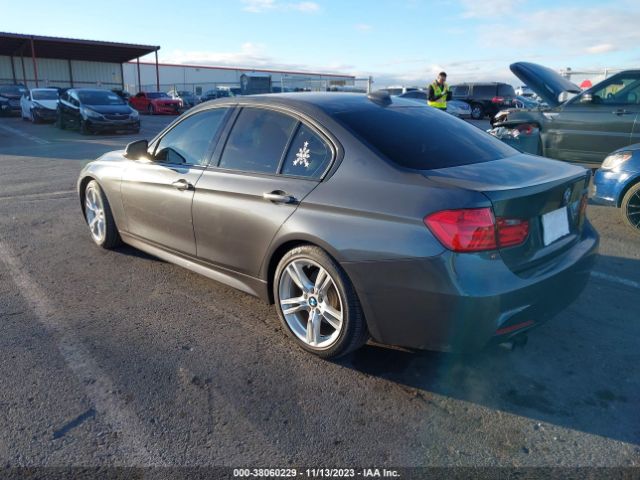 Photo 2 VIN: WBA3C1C56DF435560 - BMW 328I 