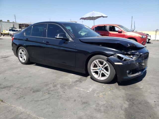 Photo 3 VIN: WBA3C1C56DF436174 - BMW 3 SERIES 