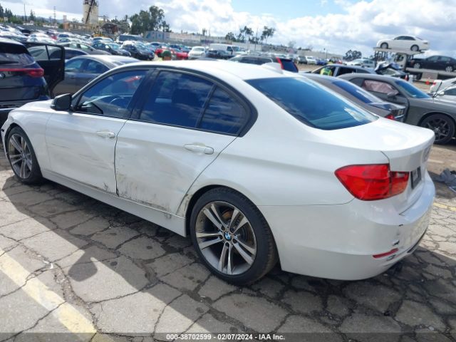 Photo 2 VIN: WBA3C1C57DF436149 - BMW 328I 