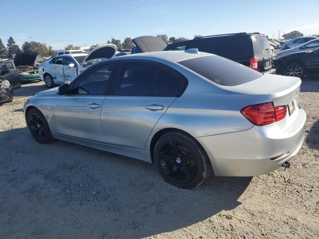 Photo 1 VIN: WBA3C1C57DF436443 - BMW 328 I SULE 