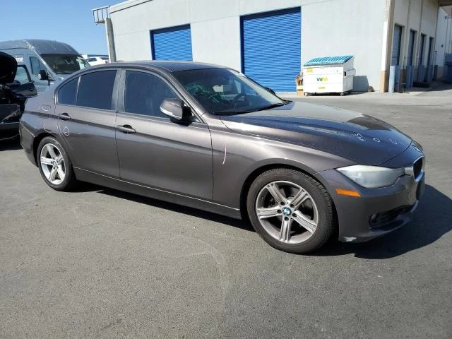 Photo 3 VIN: WBA3C1C57DF436801 - BMW 328 I SULE 