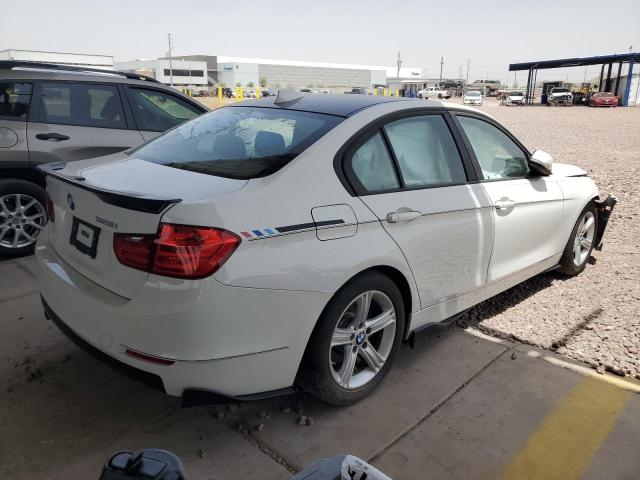 Photo 2 VIN: WBA3C1C57DF438368 - BMW 3 SERIES 