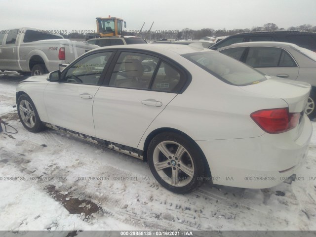 Photo 2 VIN: WBA3C1C57DK103747 - BMW 328I 