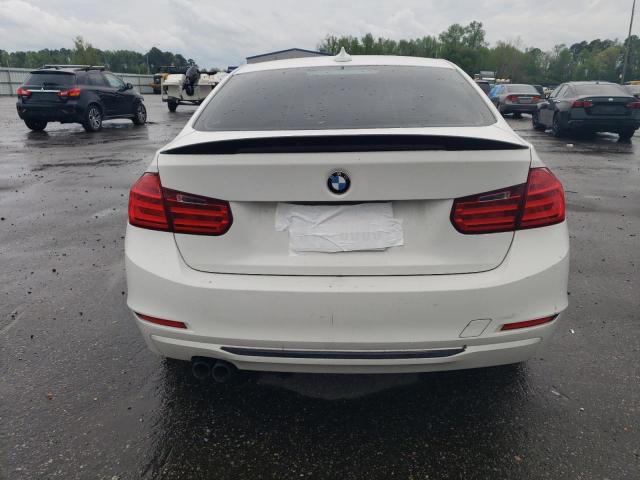 Photo 5 VIN: WBA3C1C57DK104056 - BMW 3 SERIES 