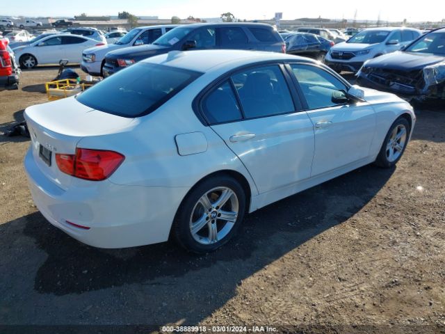 Photo 3 VIN: WBA3C1C57EK105905 - BMW 328I 