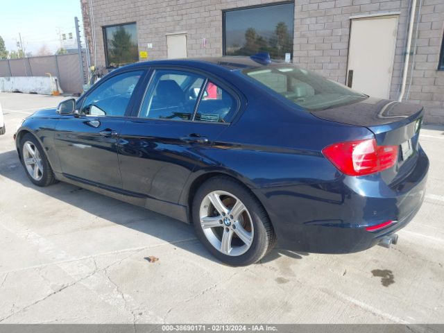 Photo 2 VIN: WBA3C1C57EK109288 - BMW 328I 