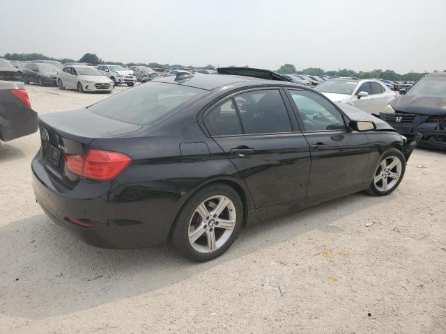 Photo 2 VIN: WBA3C1C57EK112689 - BMW 3 SERIES 