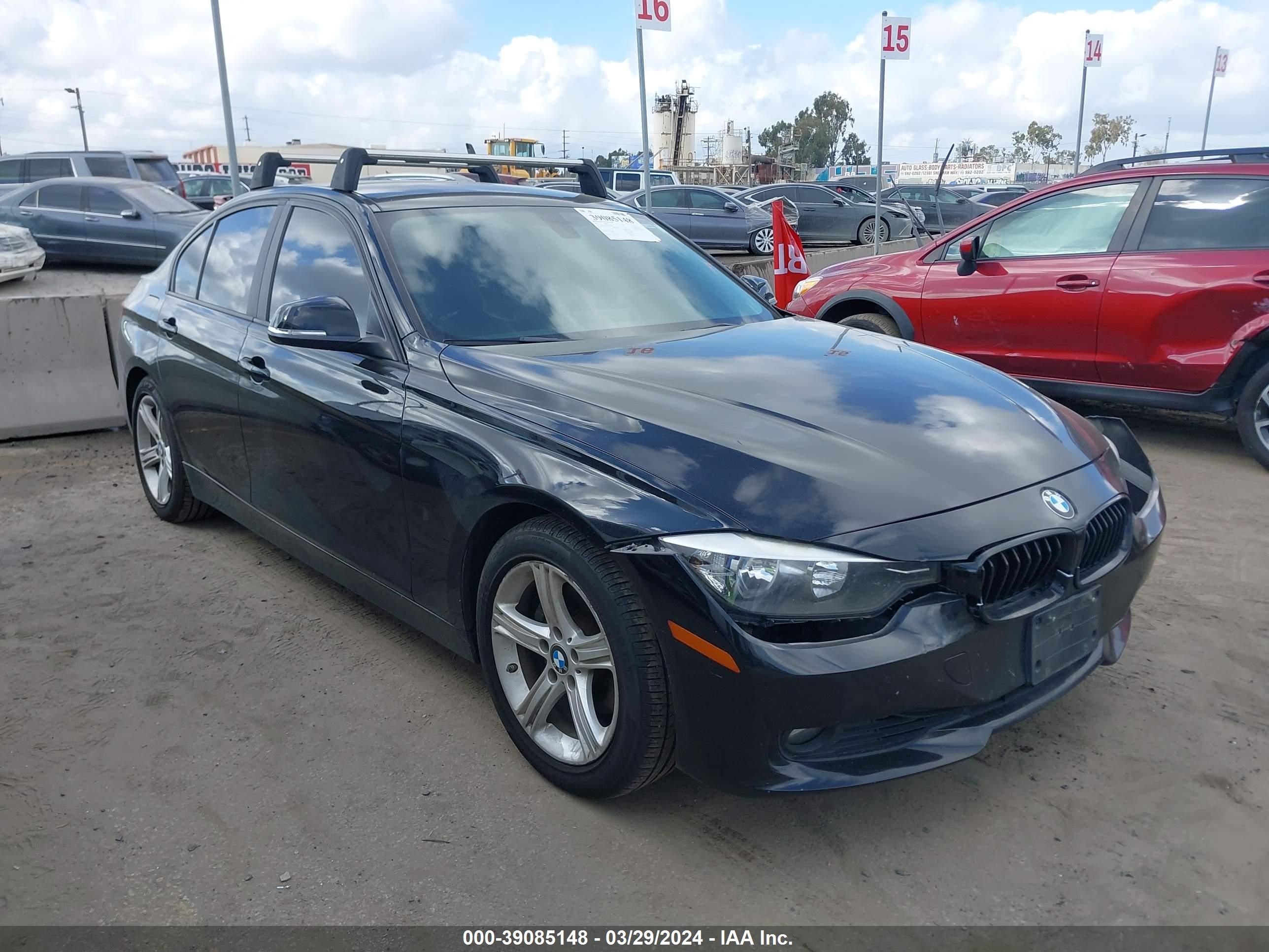 Photo 0 VIN: WBA3C1C57EK117018 - BMW 3ER 