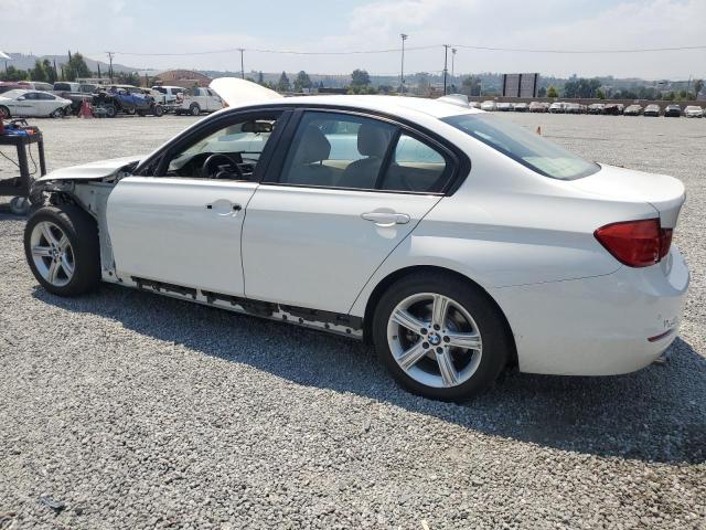 Photo 1 VIN: WBA3C1C57FK120213 - BMW 3 SERIES 