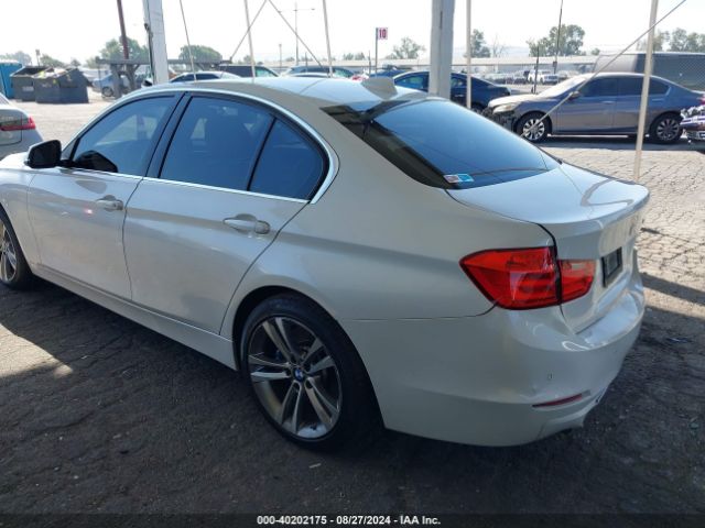 Photo 2 VIN: WBA3C1C57FK120650 - BMW 328I 