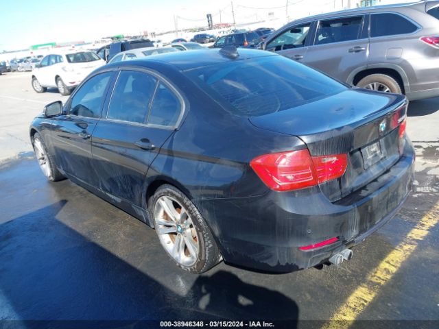 Photo 2 VIN: WBA3C1C57FP853090 - BMW 328I 