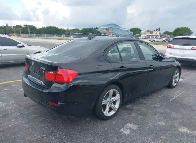 Photo 3 VIN: WBA3C1C57FP853560 - BMW 3 SERIES 