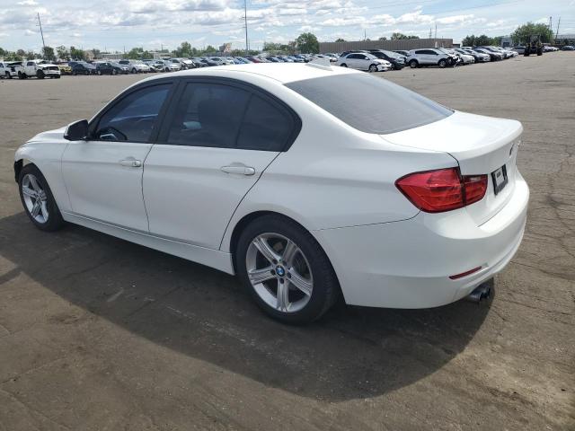 Photo 1 VIN: WBA3C1C58CA696670 - BMW 3 SERIES 