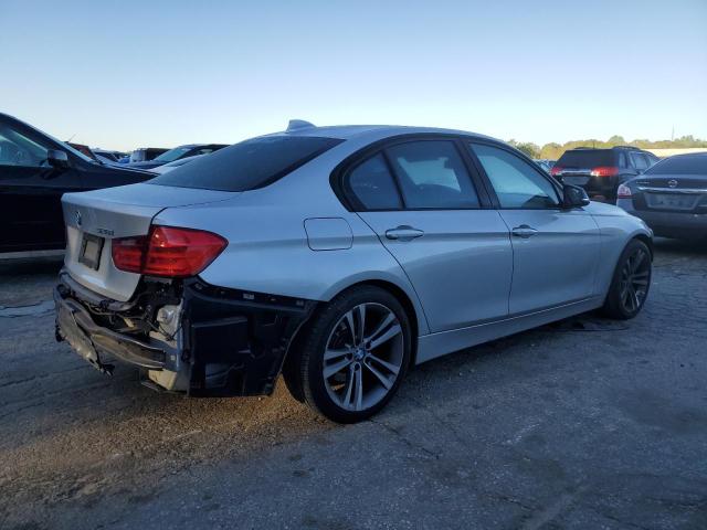 Photo 2 VIN: WBA3C1C58CF434277 - BMW 3 SERIES 