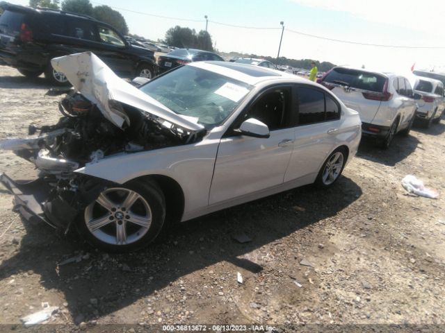 Photo 1 VIN: WBA3C1C58DF435513 - BMW 3 SERIES 