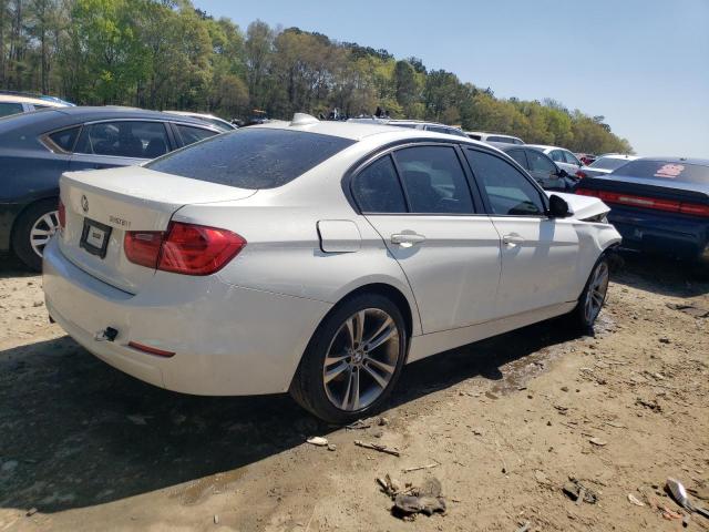 Photo 2 VIN: WBA3C1C58DF442655 - BMW 328 I SULE 