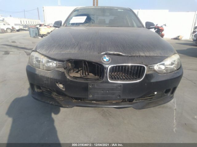 Photo 5 VIN: WBA3C1C58DF444289 - BMW 3 