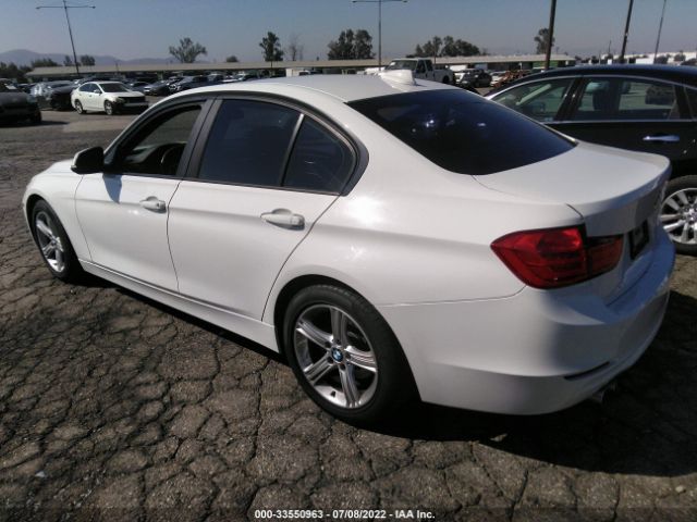 Photo 2 VIN: WBA3C1C58EK110725 - BMW 3 SERIES 