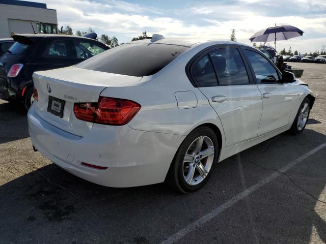 Photo 2 VIN: WBA3C1C58EK116024 - BMW 3 SERIES 