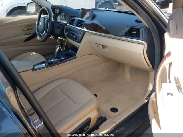 Photo 4 VIN: WBA3C1C58FK118258 - BMW 328I 