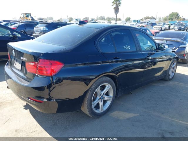 Photo 3 VIN: WBA3C1C58FK120043 - BMW 328I 