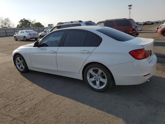 Photo 1 VIN: WBA3C1C58FK120897 - BMW 3 SERIES 