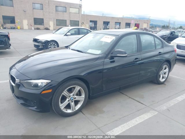 Photo 1 VIN: WBA3C1C58FK121080 - BMW 328I 