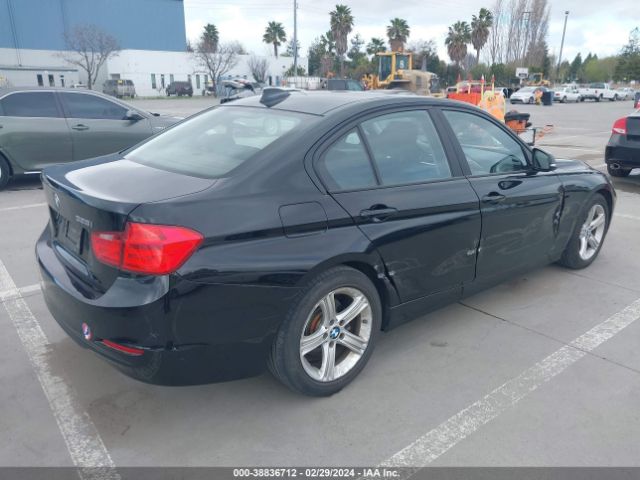 Photo 3 VIN: WBA3C1C58FK121080 - BMW 328I 