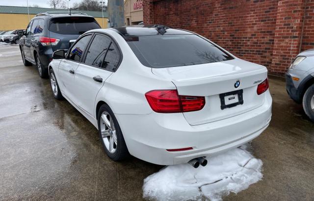 Photo 2 VIN: WBA3C1C58FP853406 - BMW 3 SERIES 