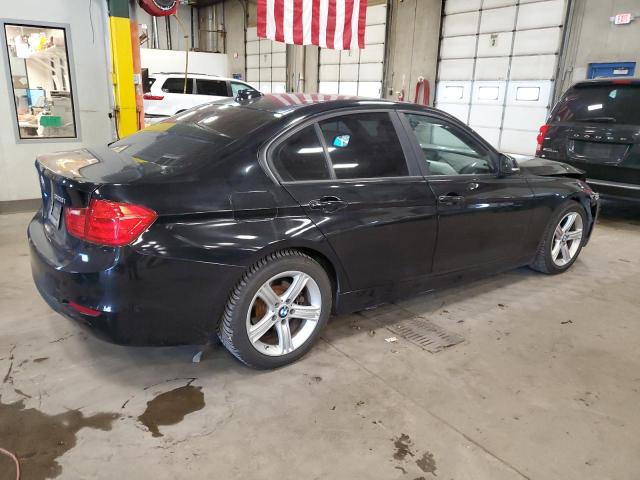 Photo 2 VIN: WBA3C1C59DF437741 - BMW 3 SERIES 