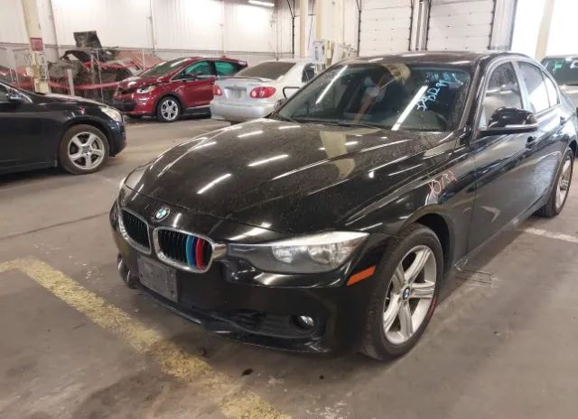 Photo 5 VIN: WBA3C1C59DF440090 - BMW 3 SERIES 