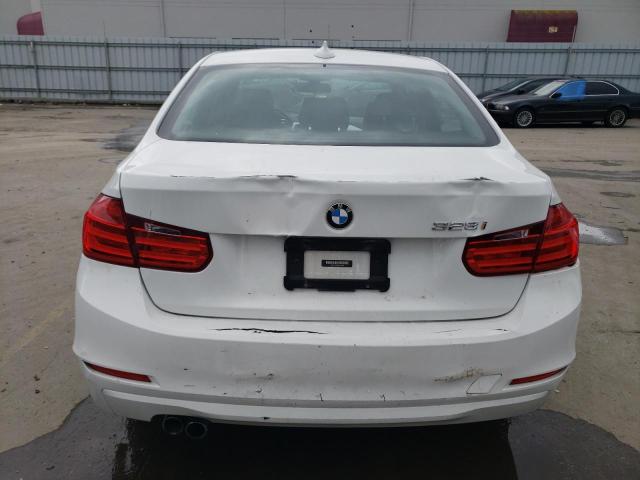 Photo 5 VIN: WBA3C1C59DF441465 - BMW 3 SERIES 