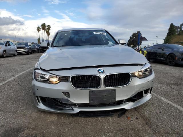 Photo 4 VIN: WBA3C1C59EK109292 - BMW 3 SERIES 