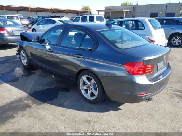 Photo 2 VIN: WBA3C1C59FK123128 - BMW 328I 